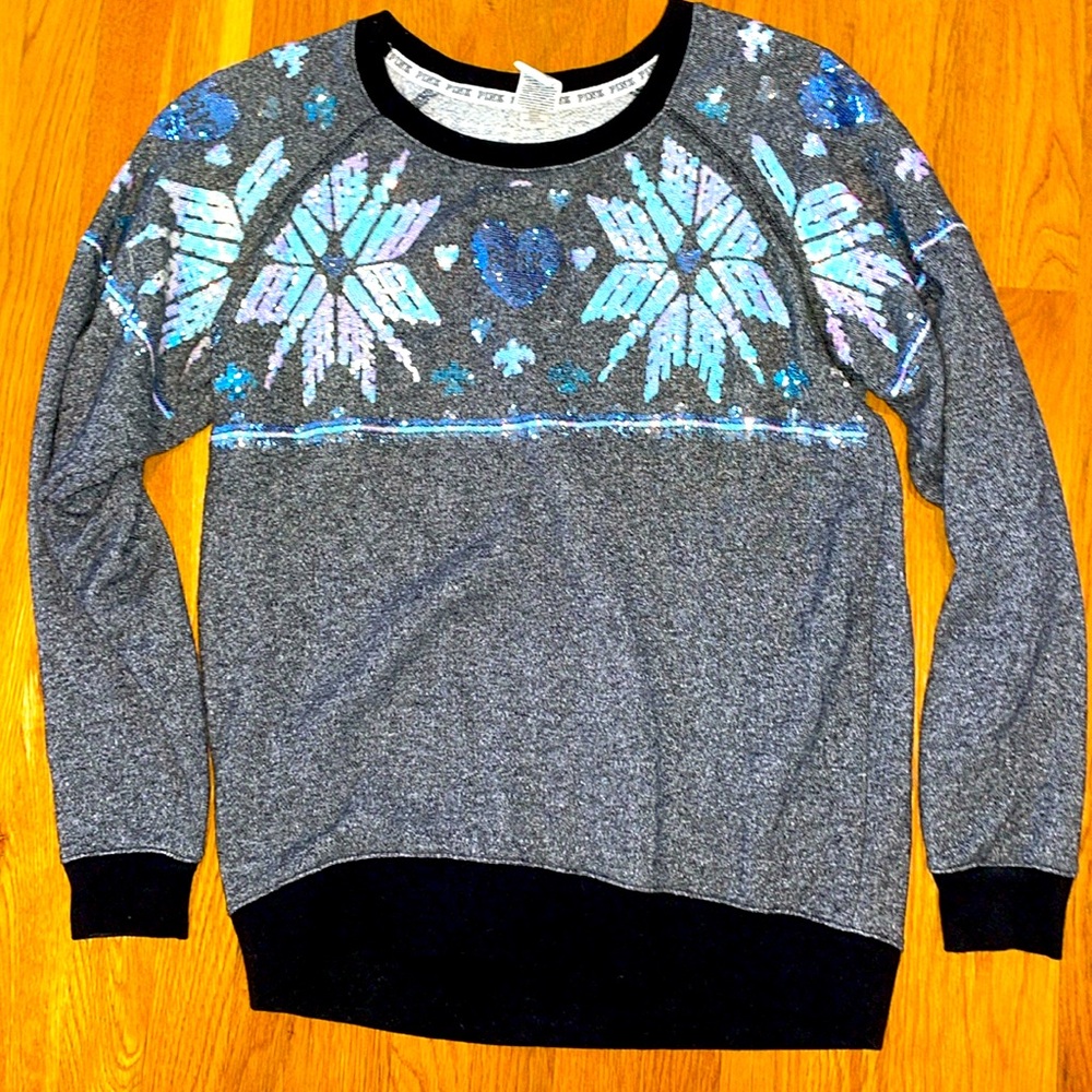Victoria Secret PINK size S worn once oversized sequin sweater